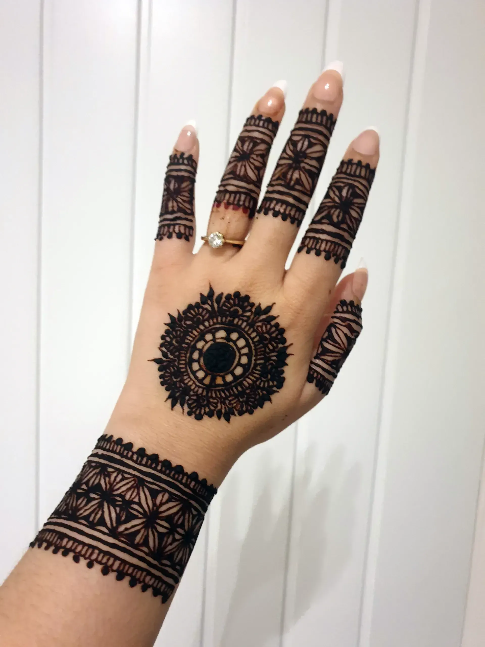 Party henna photo: Party 15